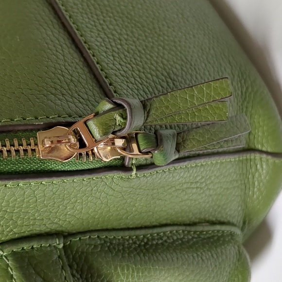 Tory Burch Thea Pebbled Backpack - Picture 5 of 12